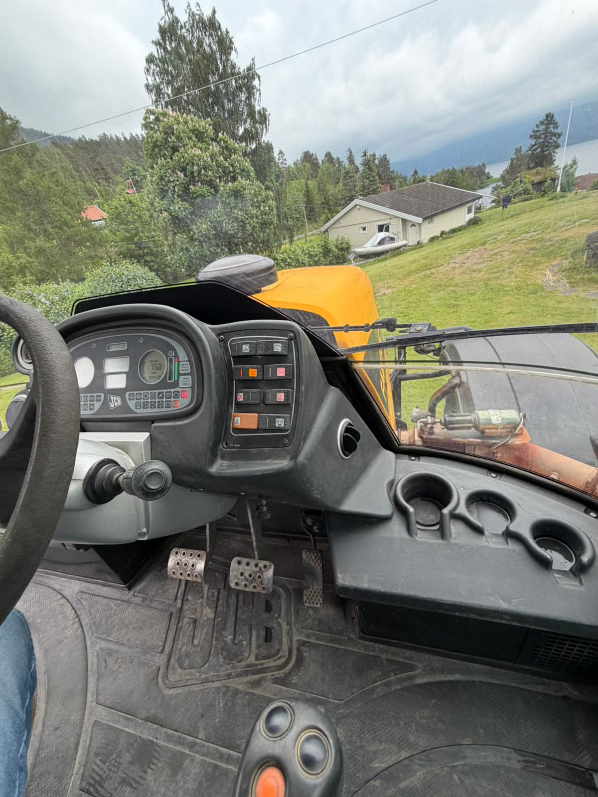 Tracteur JCB 3220
