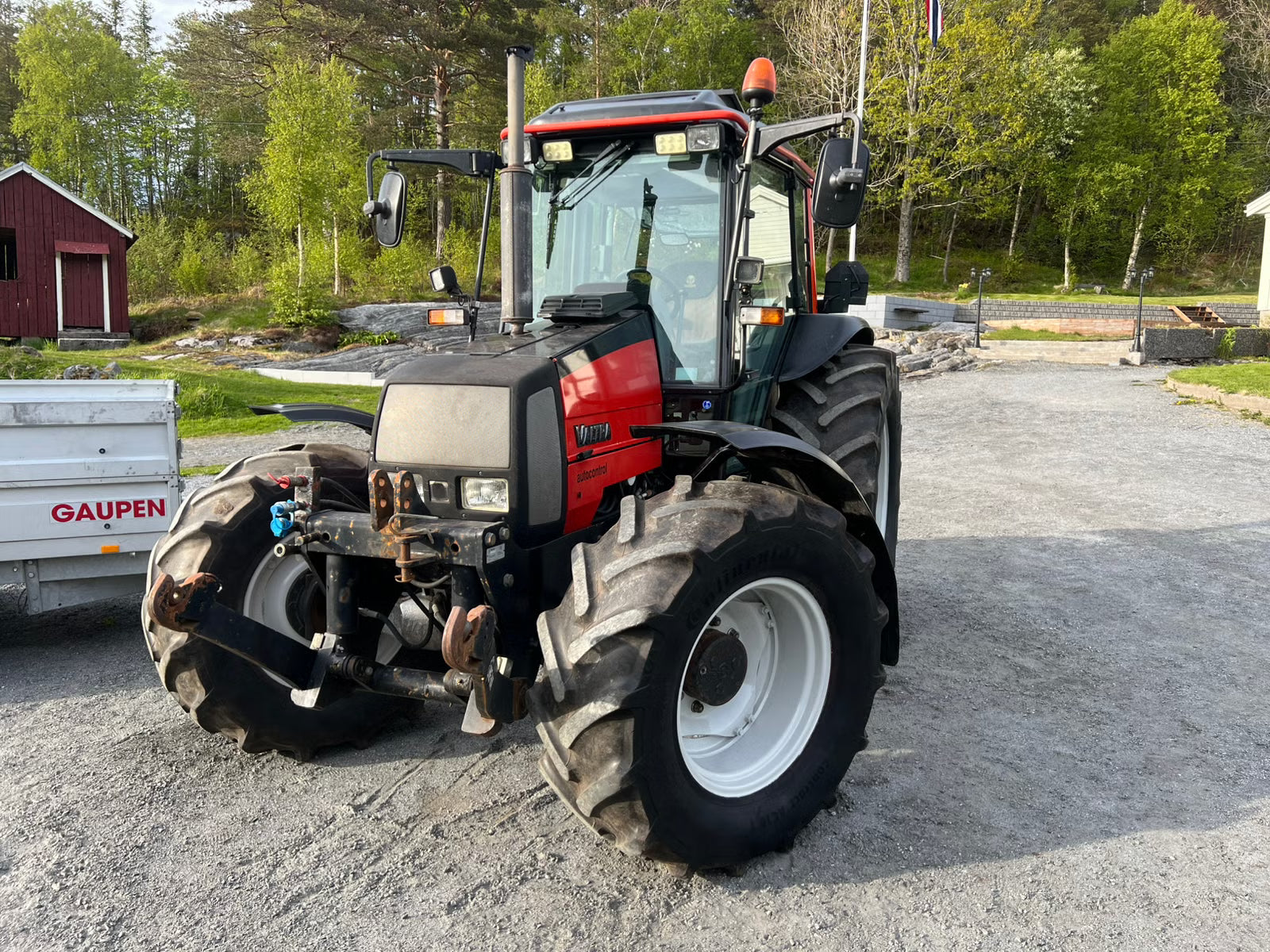Tracteur Valtra A75-4