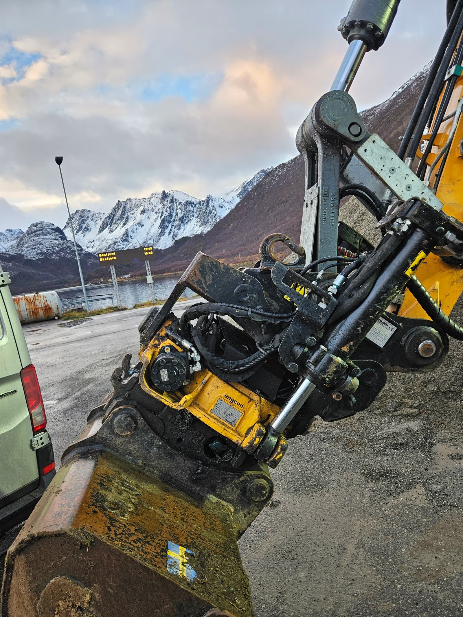 Pelle Liebherr A914