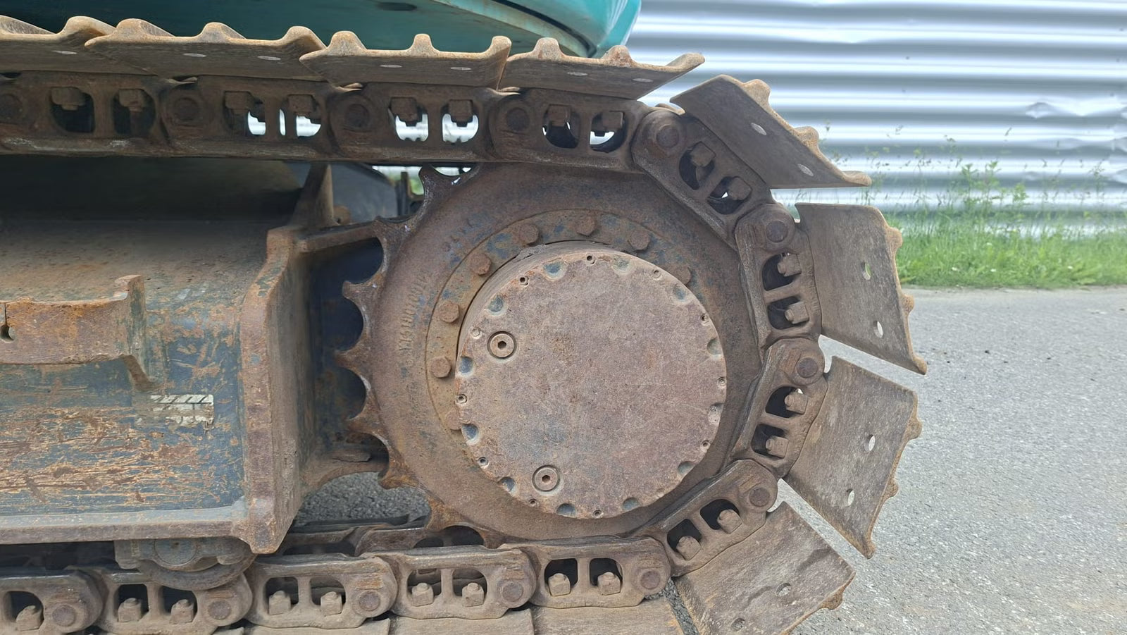 Pelle Kobelco SK75SR-3E