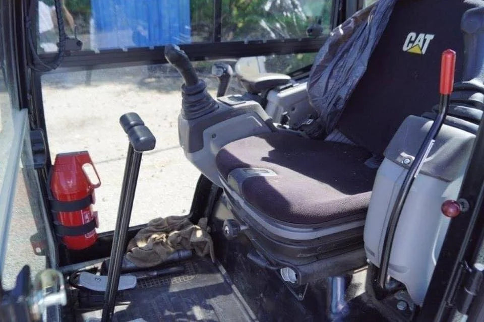 Mini Pelle Caterpillar 301.7D 1,85T + 3 godets + Remorque