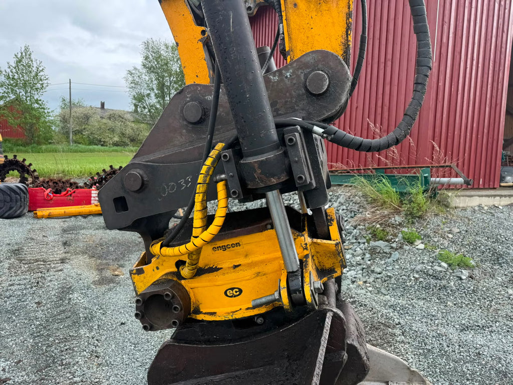 Pelle JCB 210 Fat Rotten