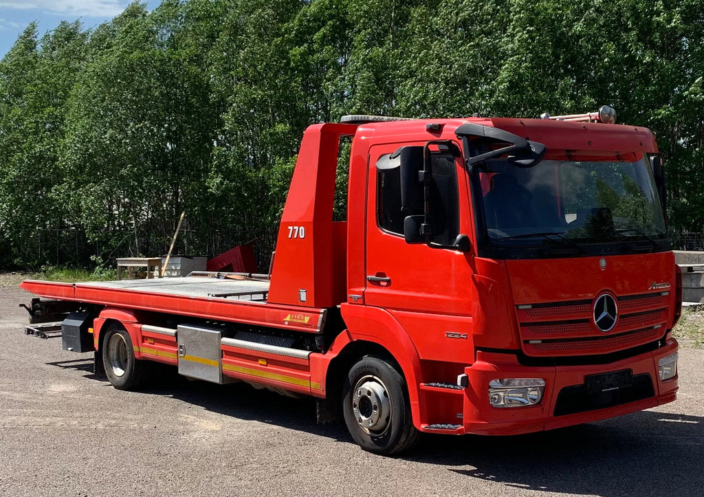 Camion Mercedes-Benz Atego 1224 2017 - Dépanneuse 238 ch