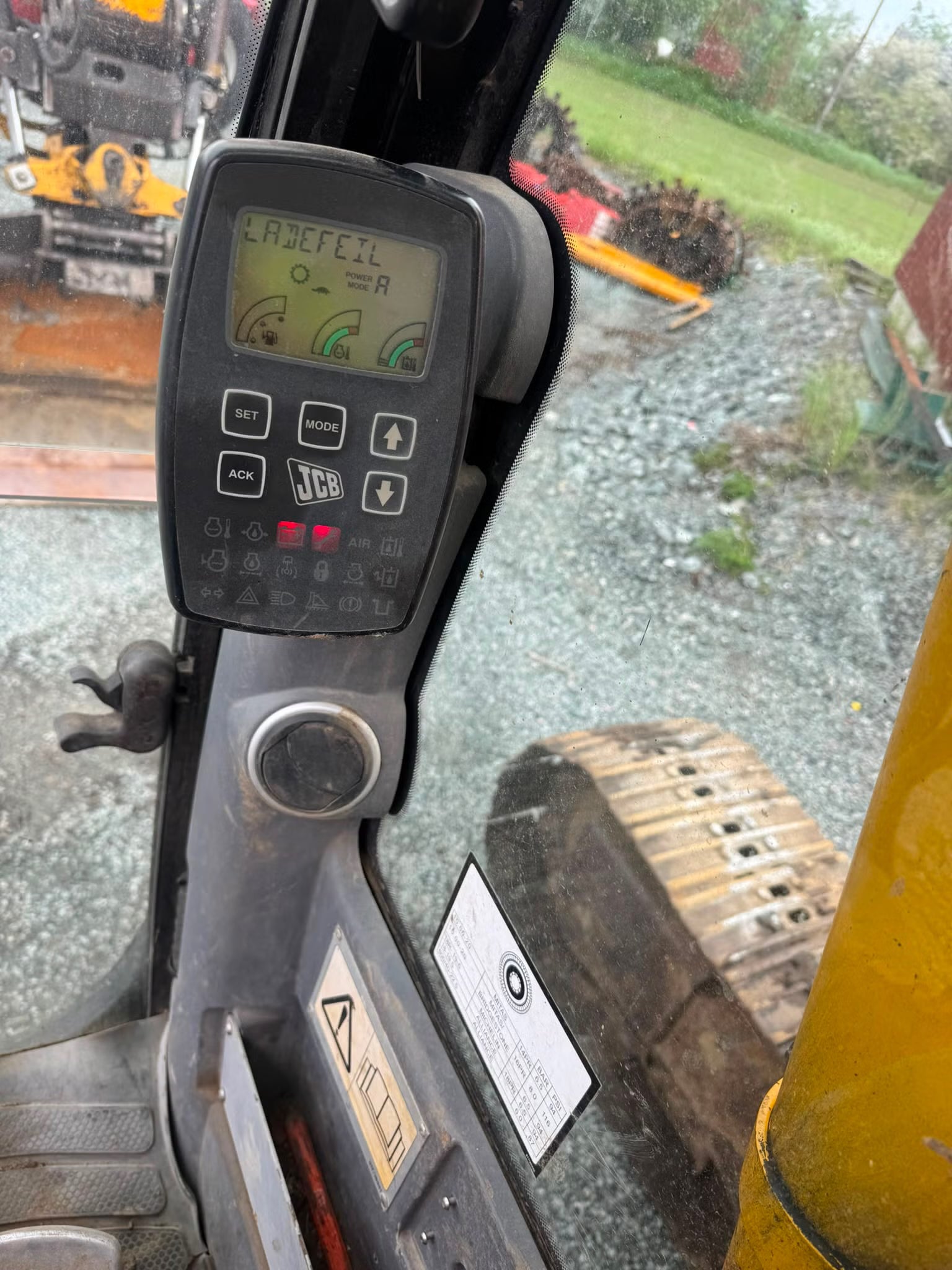 Pelle JCB 210 Fat Rotten