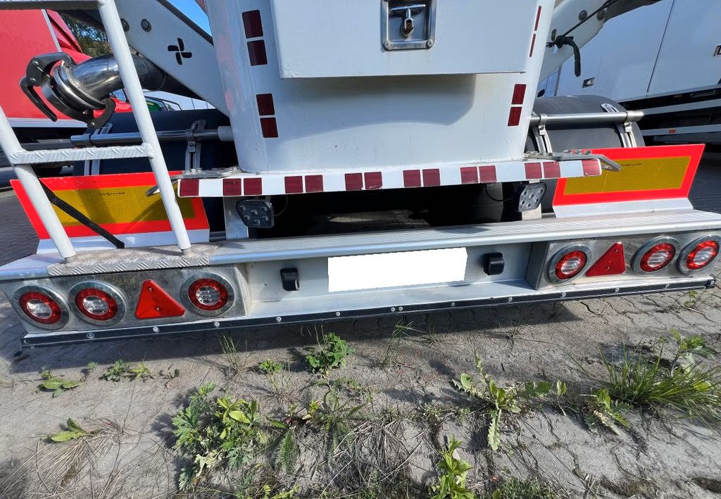 Semi-remorque vrac CMT41N 41 000 litres