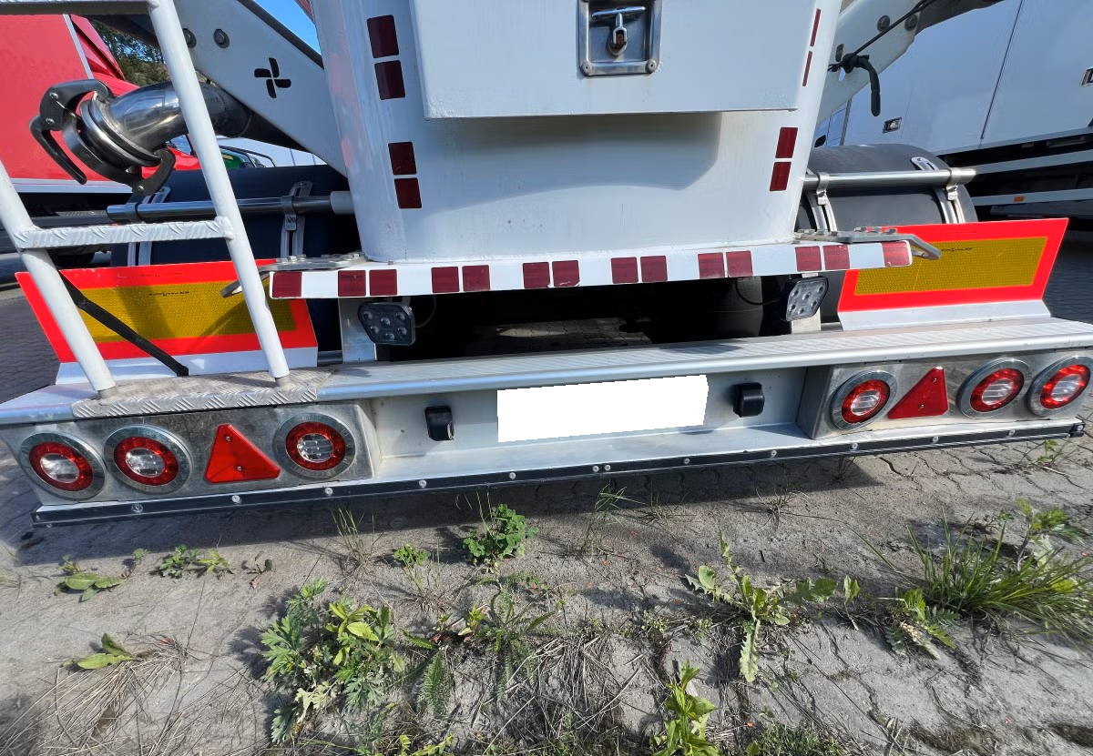 Semi-remorque vrac CMT41N 41 000 litres