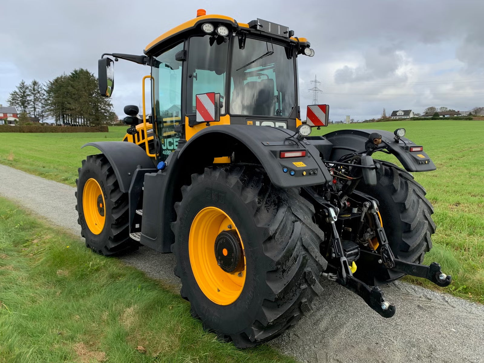 Tracteur JCB 4220