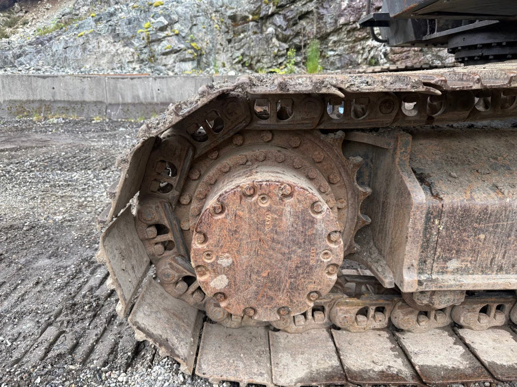 Pelle Hitachi ZX210LC-5B