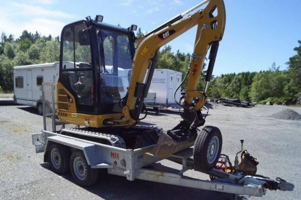 Mini Pelle Caterpillar 301.7D 1,85T + 3 godets + Remorque