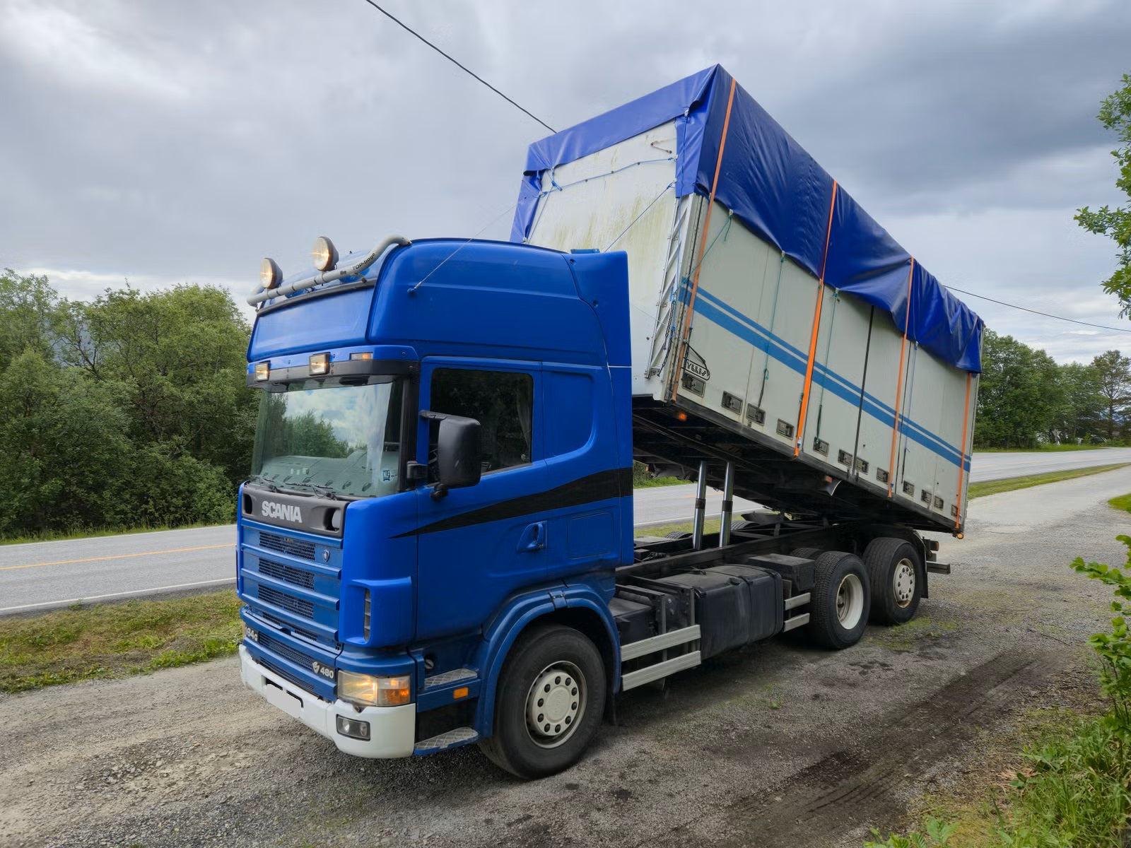 Camion Scania 164