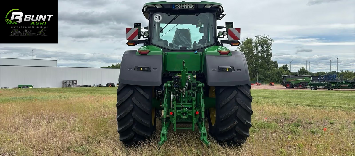 Tracteur John Deere 7R 330 2023