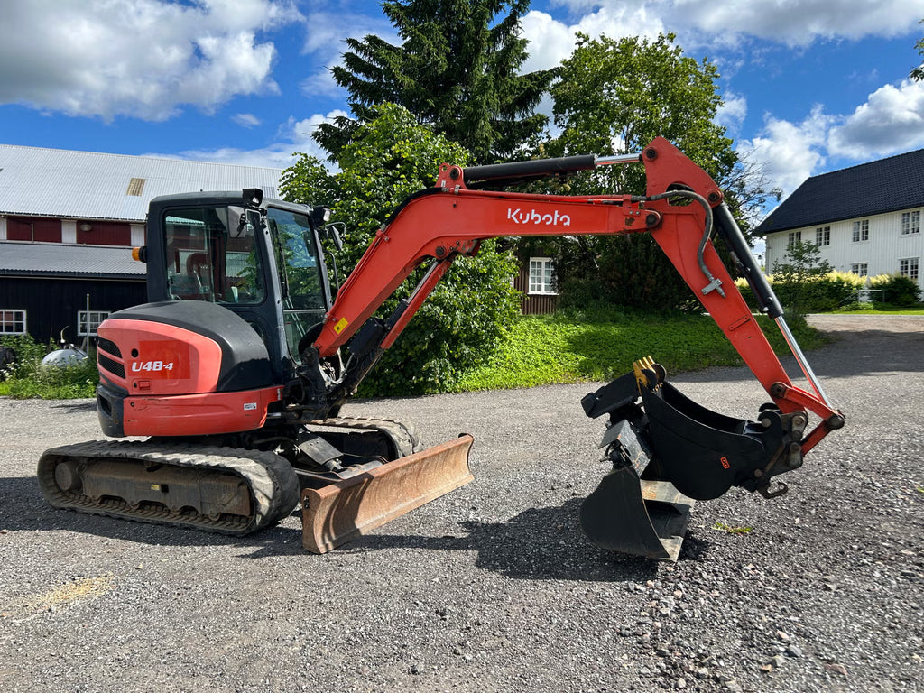 Mini Pelle Kubota U48-4 + Tiroir de ponçage hydraulique