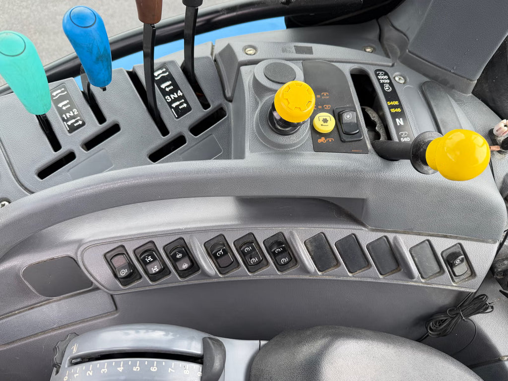 Tracteur New Holland TS110A