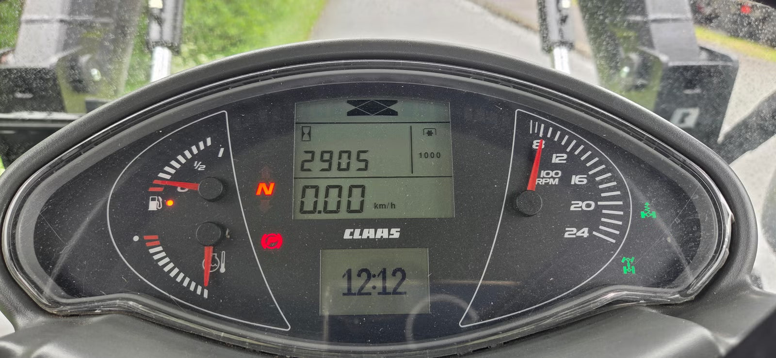 Tracteur CLAAS Arion 550