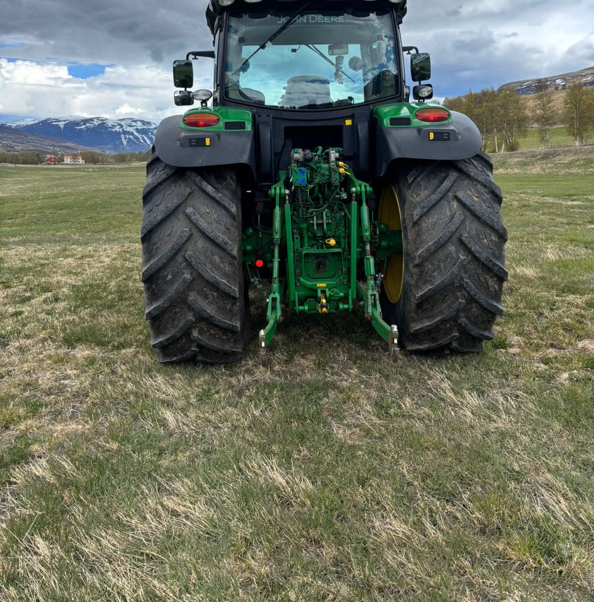 Trator John Deere 6150R