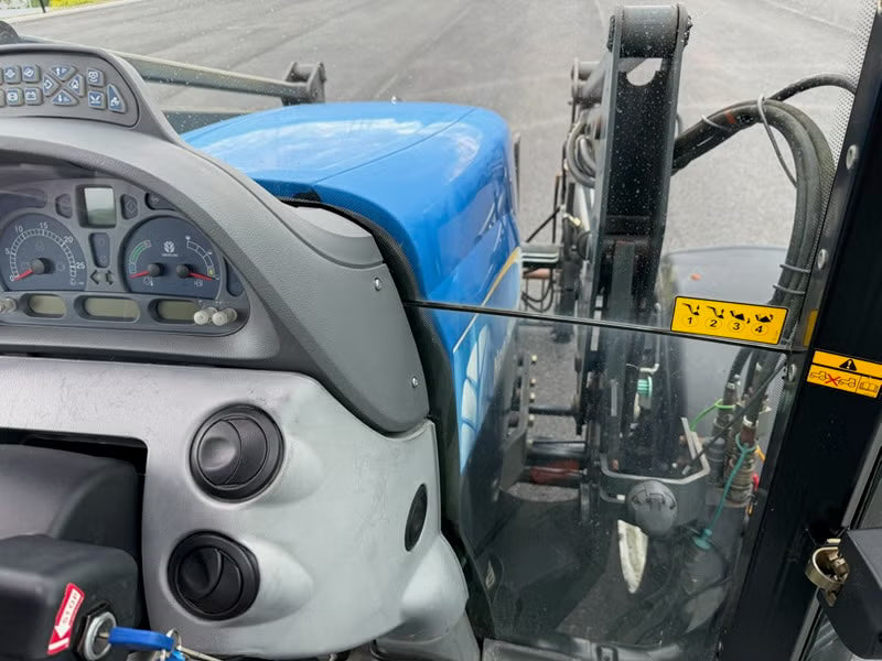 Tracteur New Holland TS110A