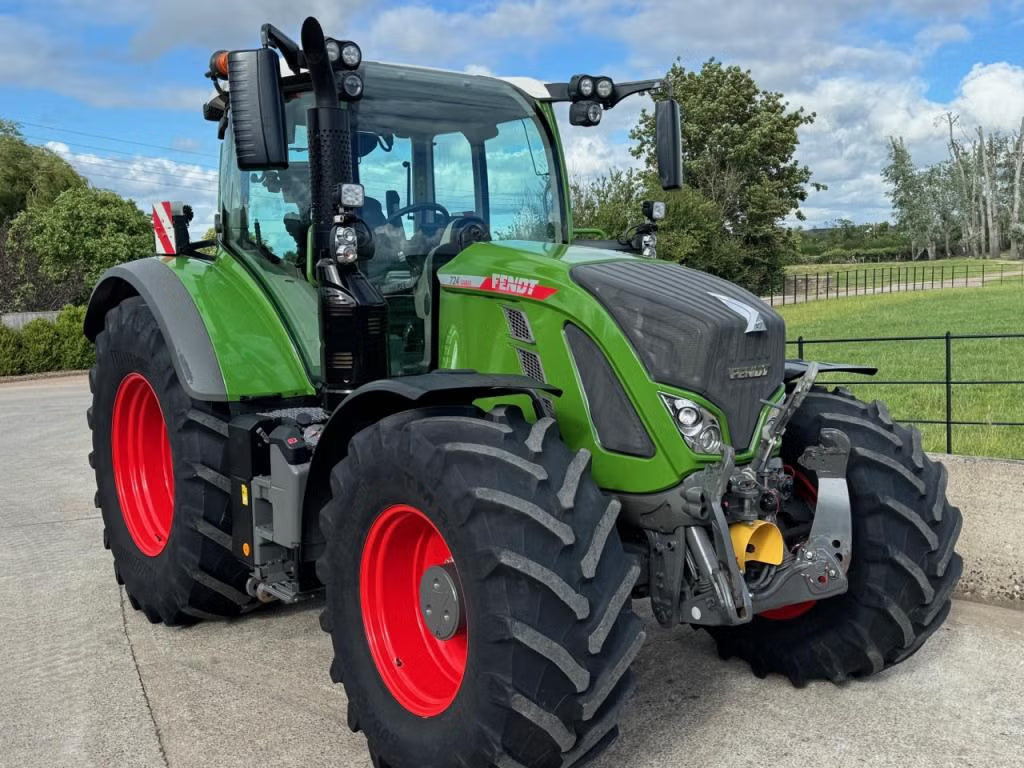 Tracteur Fendt 724 Profi Plus