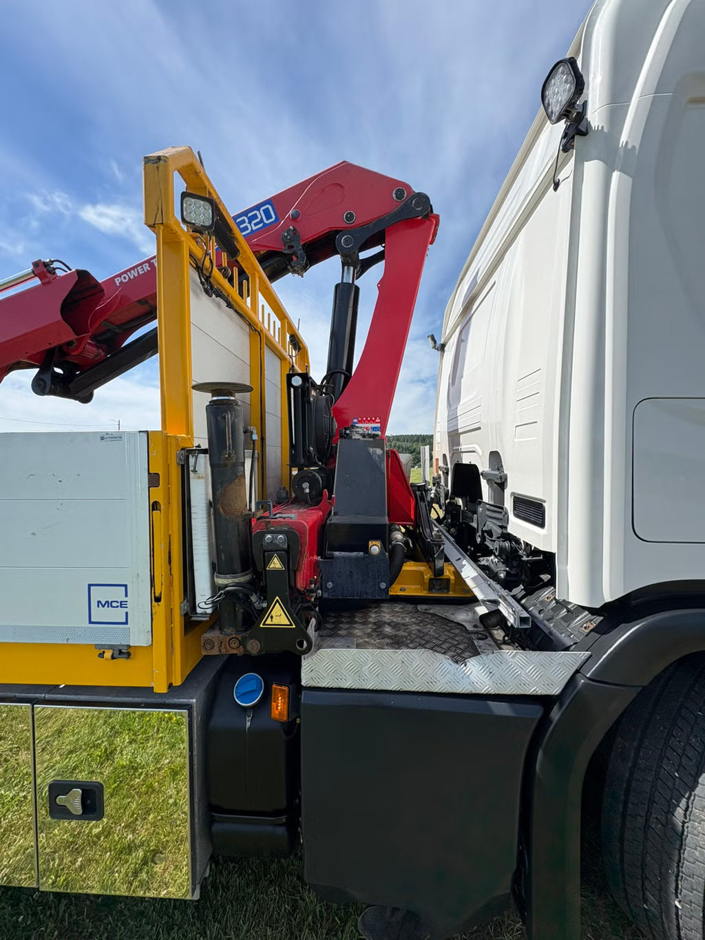 Camion Scania P360 2020 - Camion-grue 360 ch