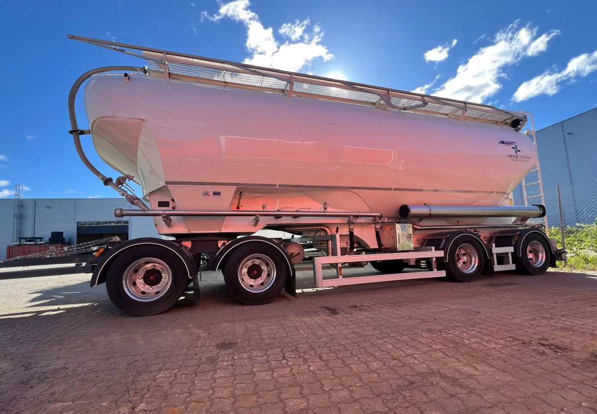 Semi-remorque vrac CMT41N 41 000 litres