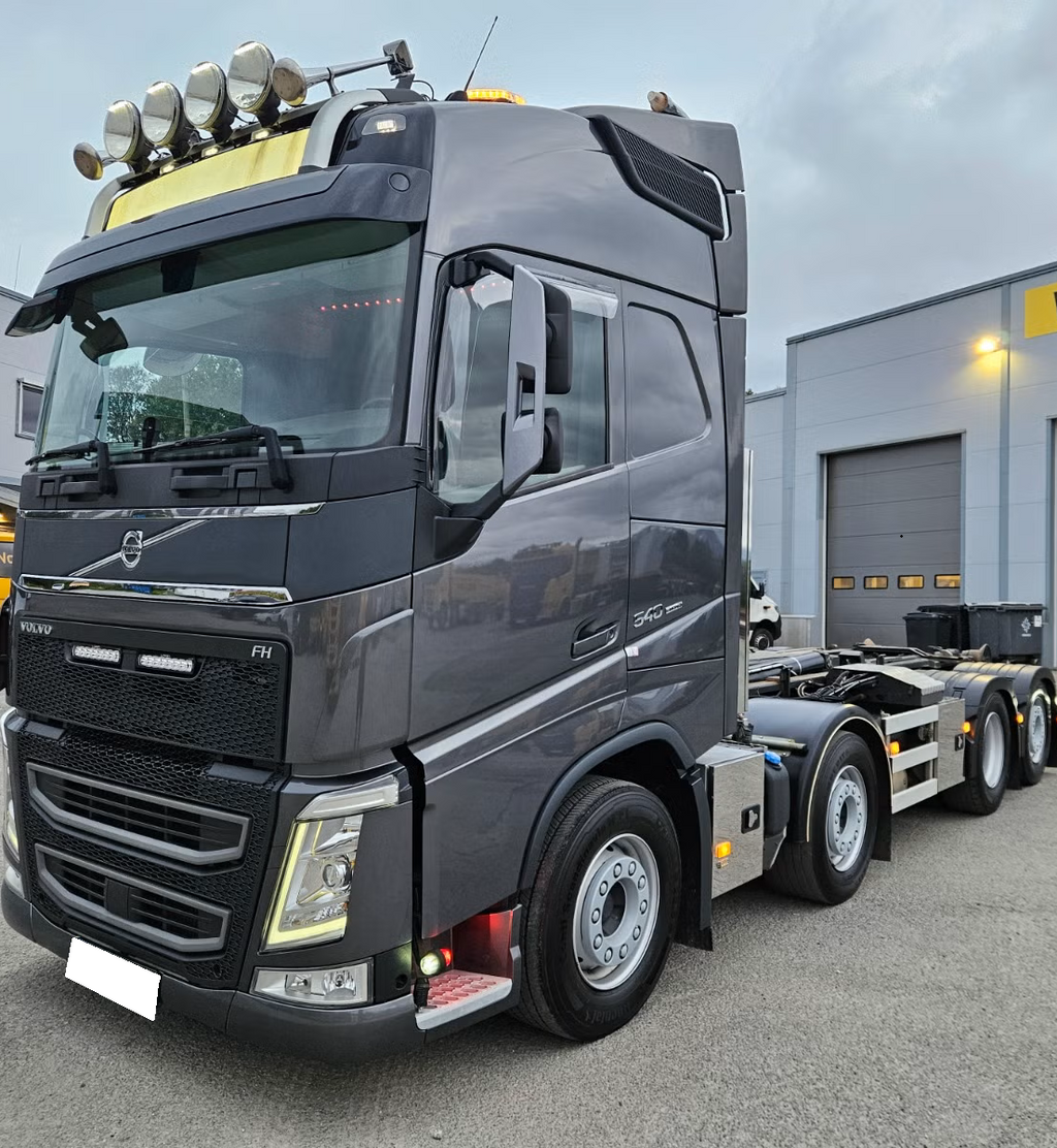 Camion benne Volvo FH13 540