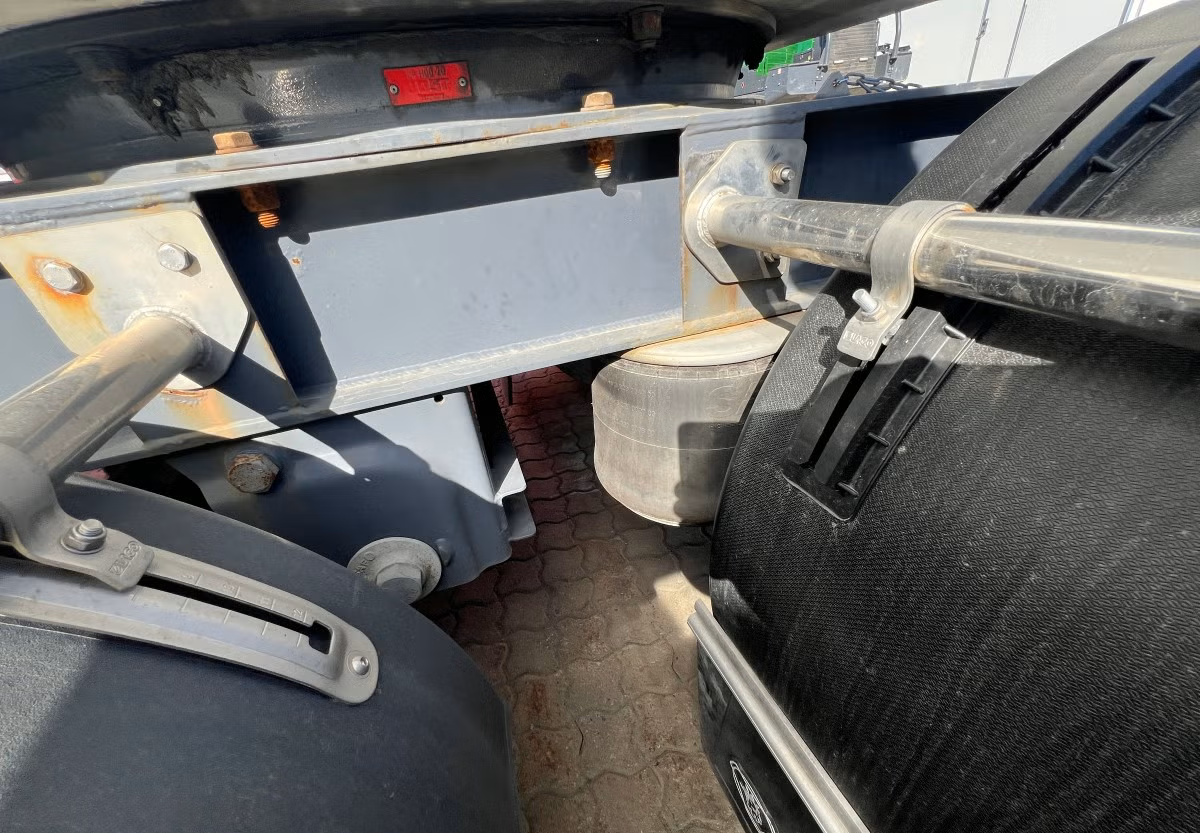 Semi-remorque vrac CMT41N 41 000 litres