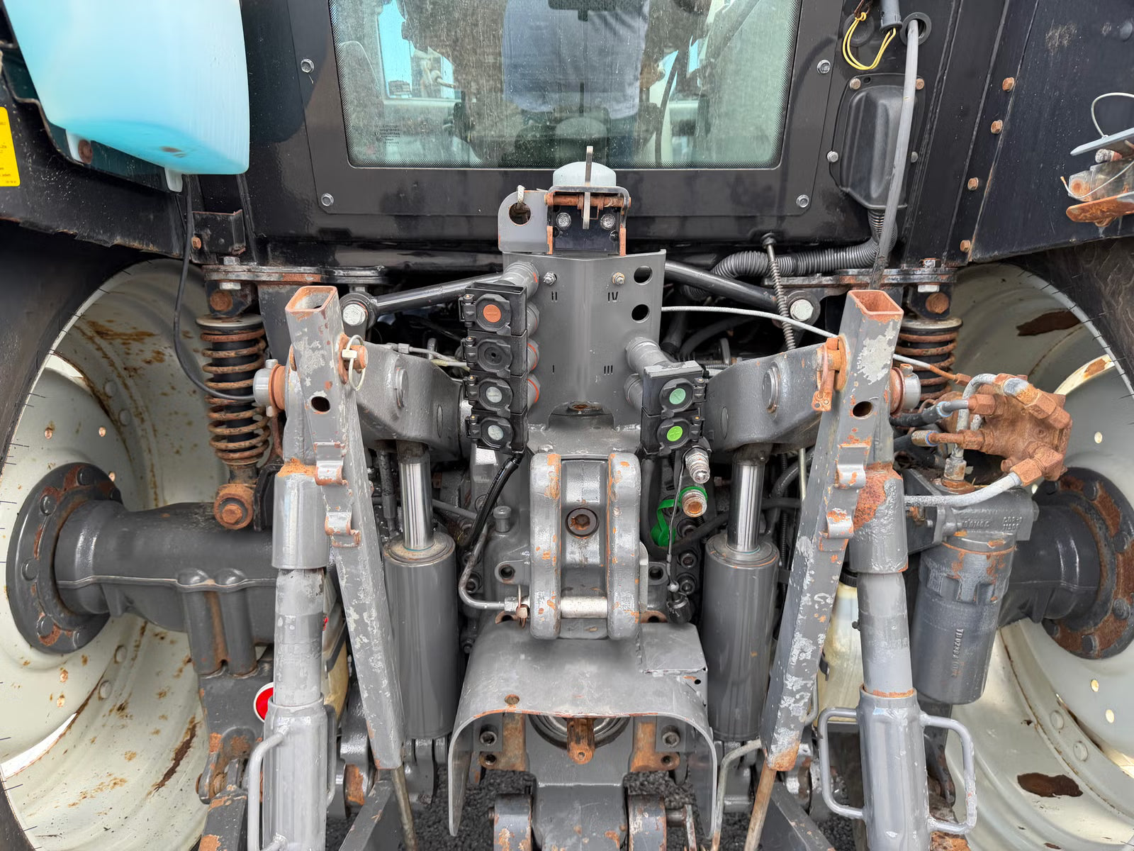 Tracteur Valtra N103