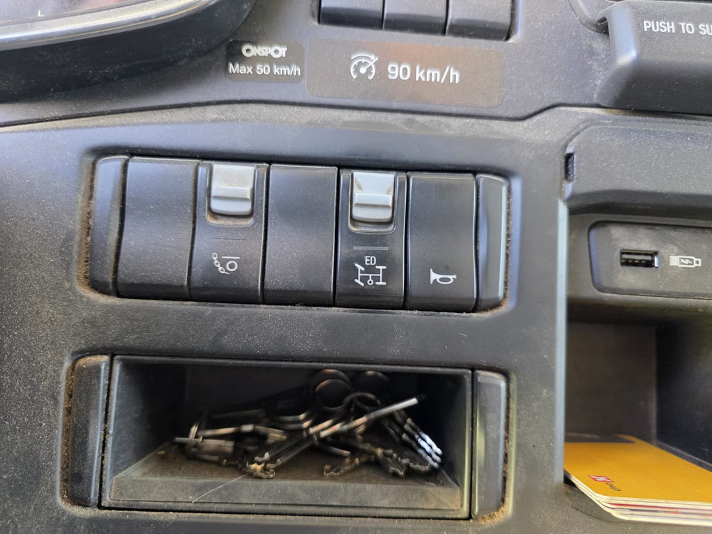 Camion Scania P320 2018 - Benne basculante 320 ch