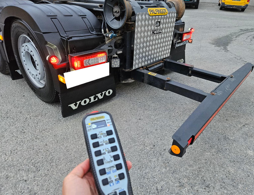 Camion benne Volvo FH13 540