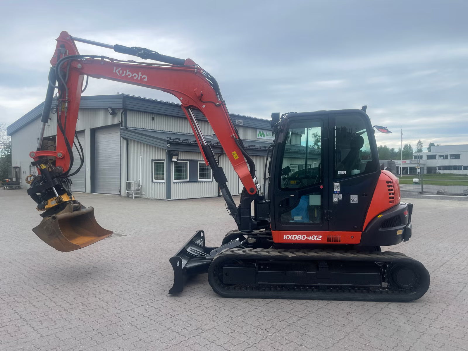 Pelle Kubota KX080-4-2G