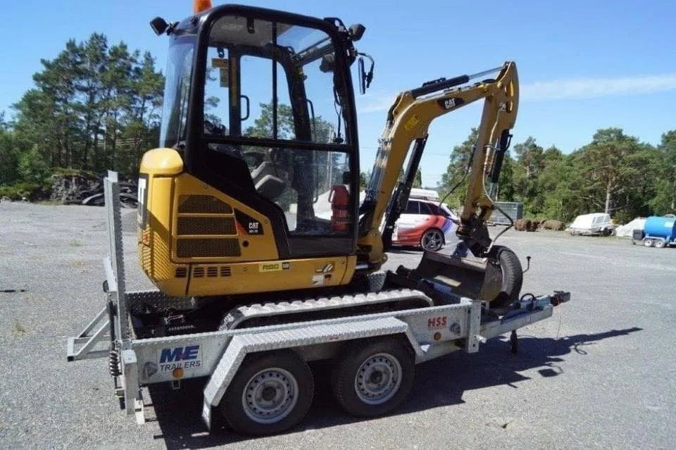 Mini Pelle Caterpillar 301.7D 1,85T + 3 godets + Remorque