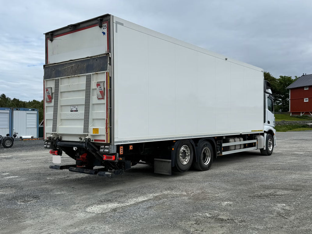 Camion Mercedes-Benz Actros 2553 2021 - Frigorifique Mega 530 ch
