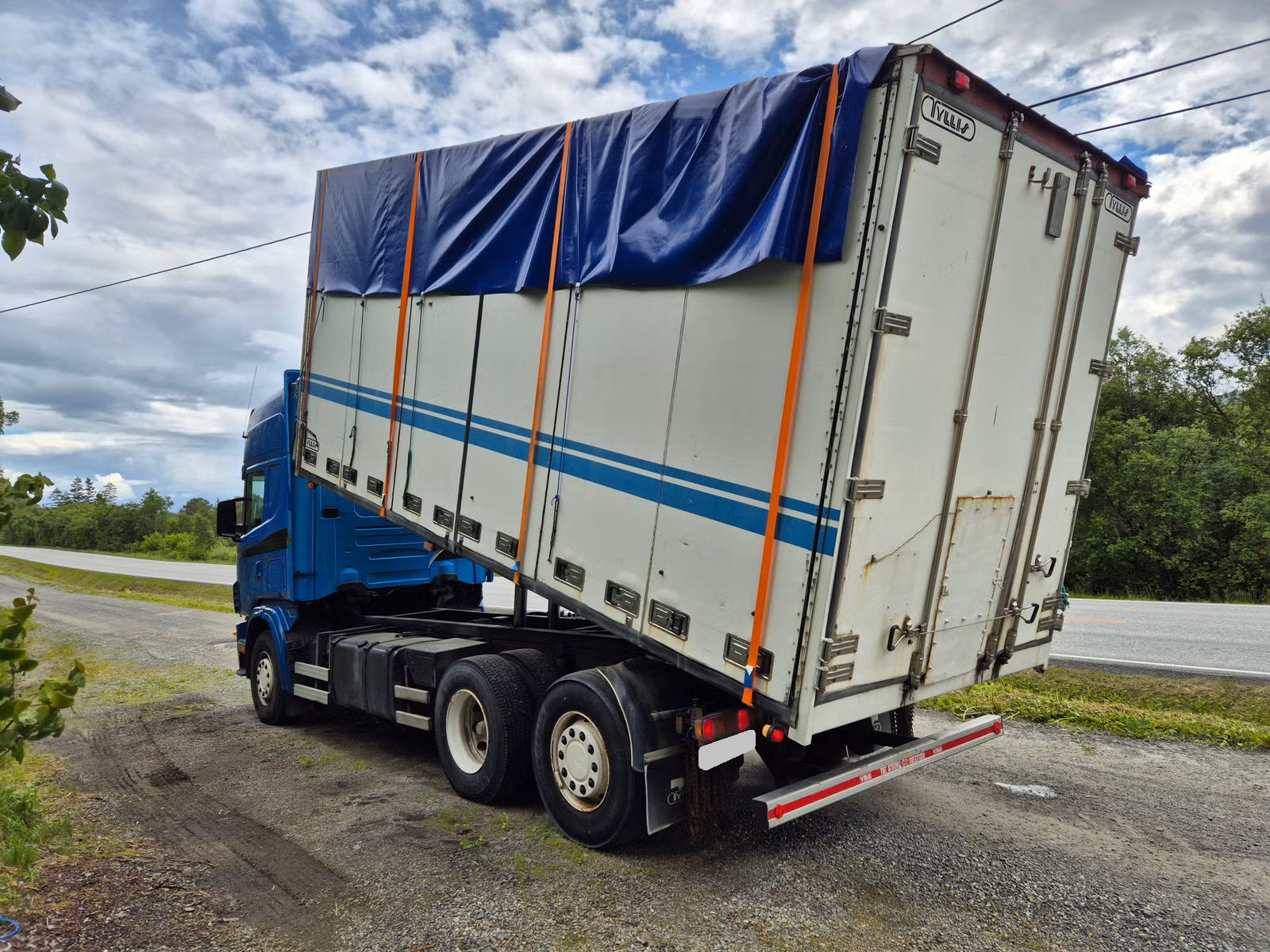Camion Scania 164