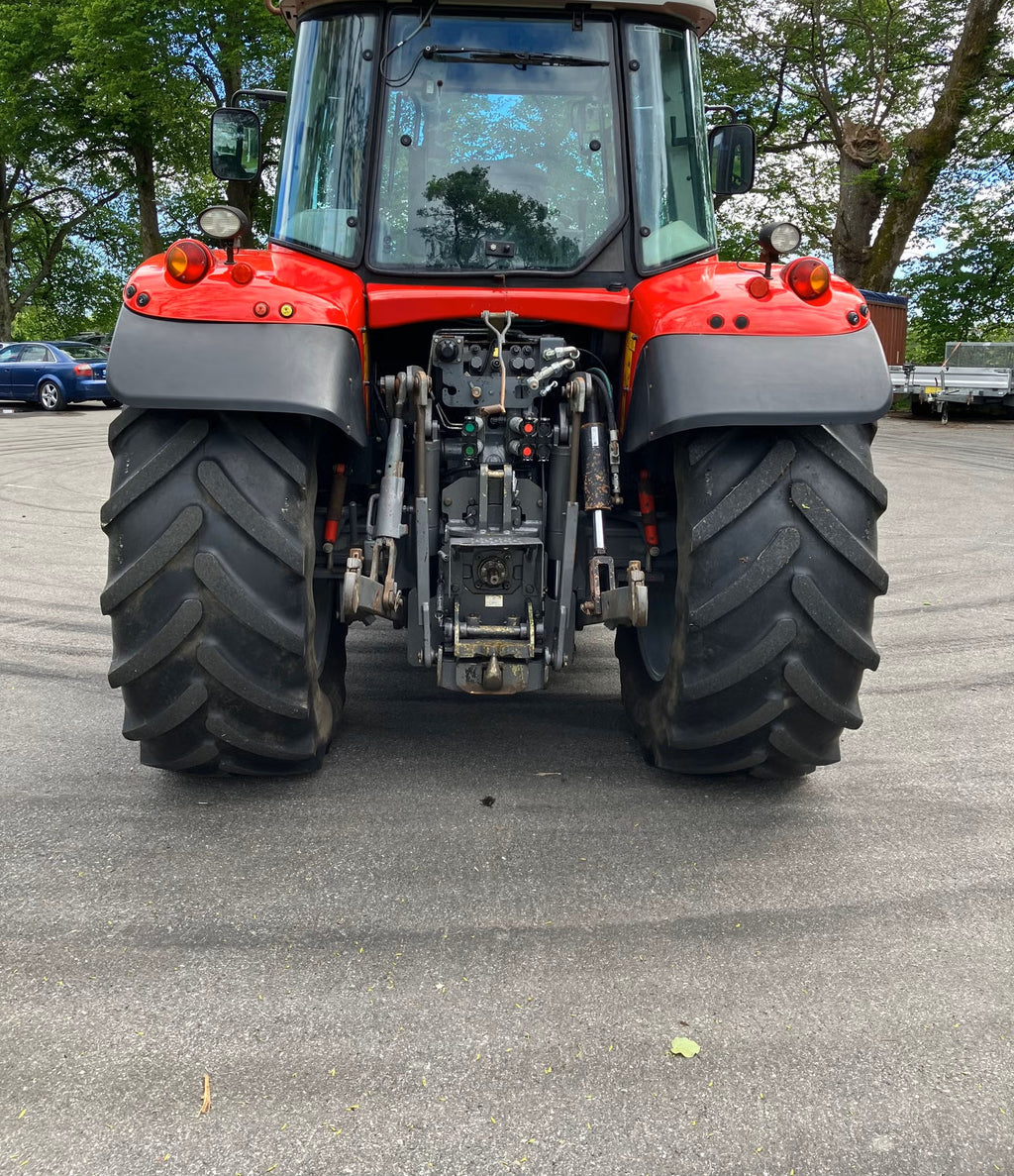 Trator Massey Ferguson 6460 Dyna-6