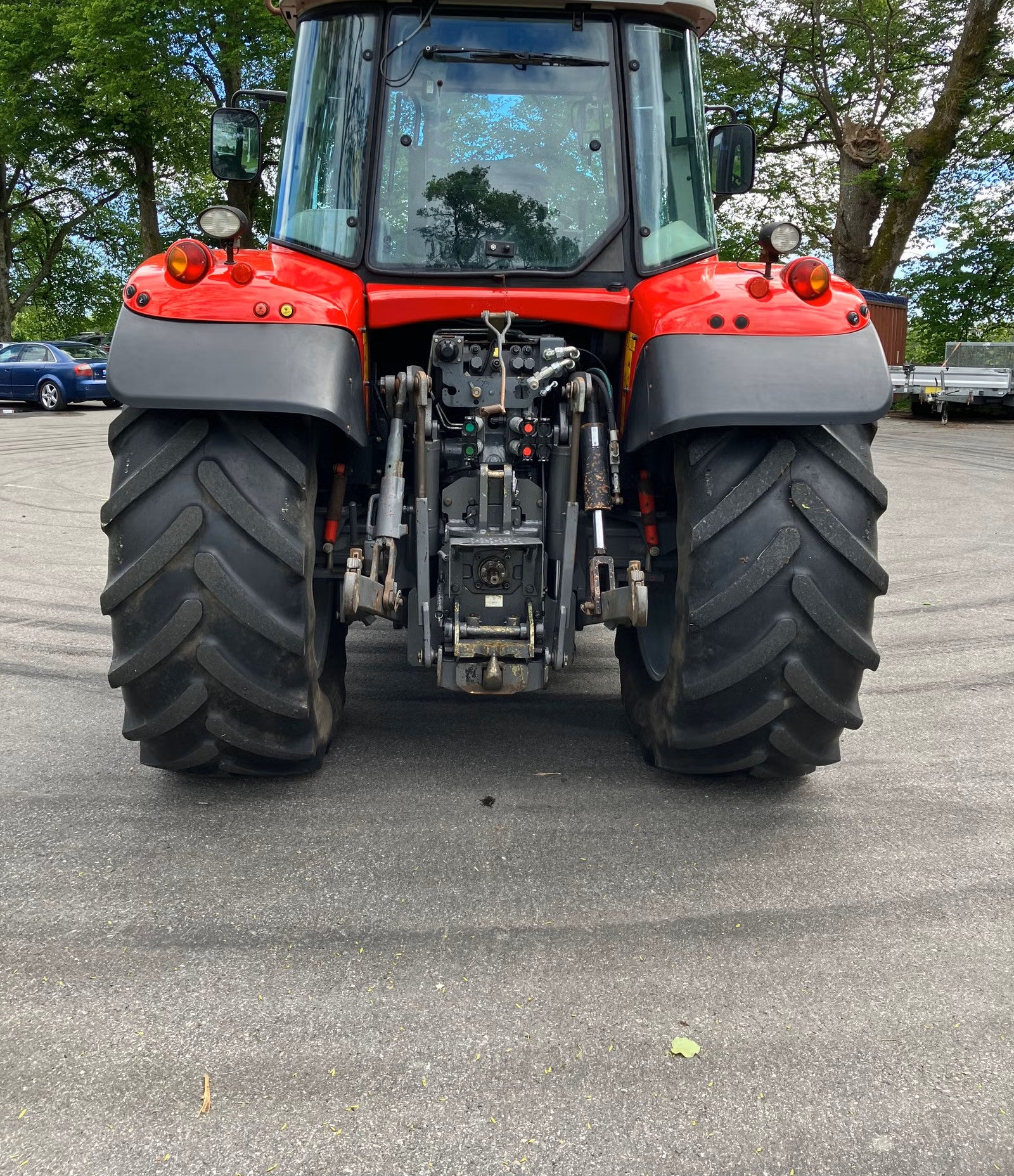 Trator Massey Ferguson 6460 Dyna-6