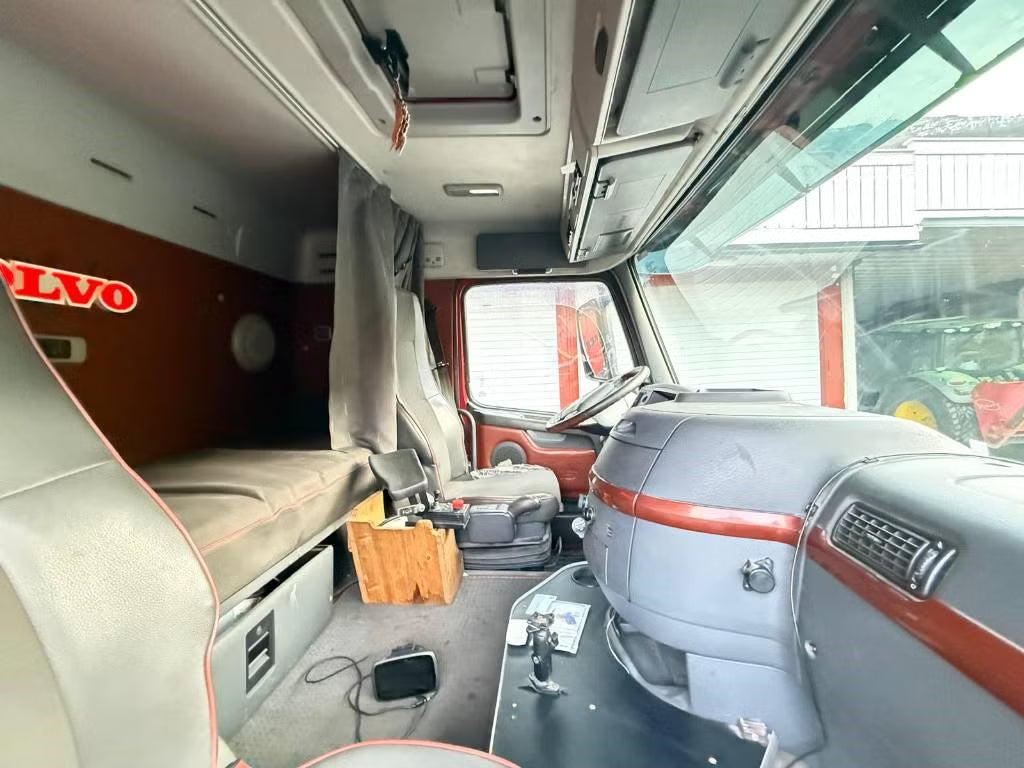 Camion Volvo FH 16 580 2008 - Levage à crochet 580 ch