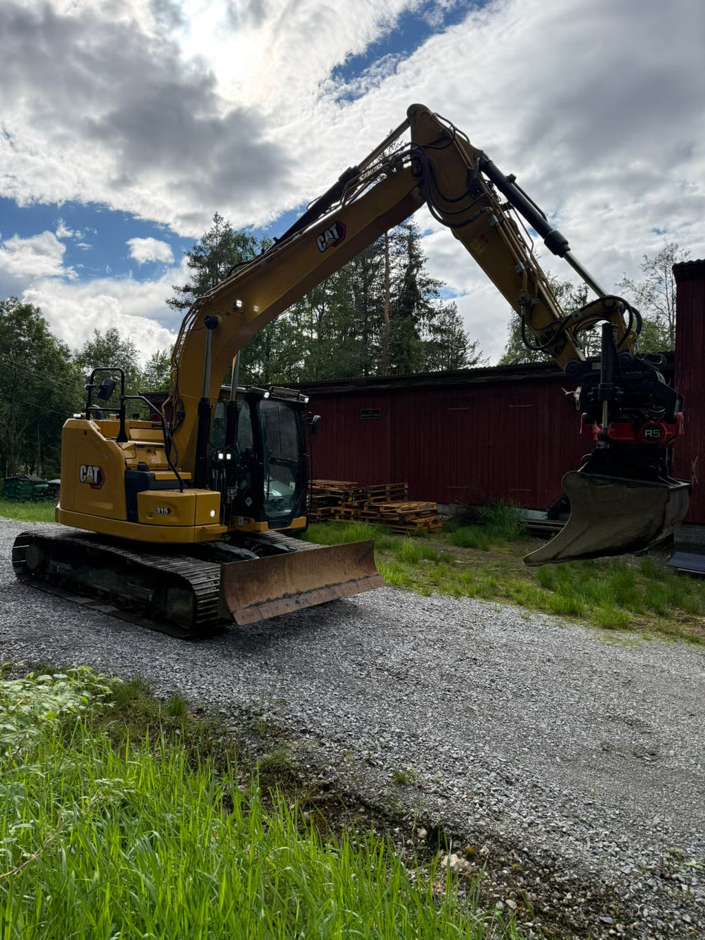 Pelle Cat 315 + OilQuick