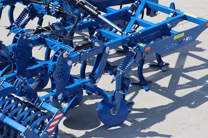 Cultivateur multifonctionnel Rolmako U 436 - 4,0 m