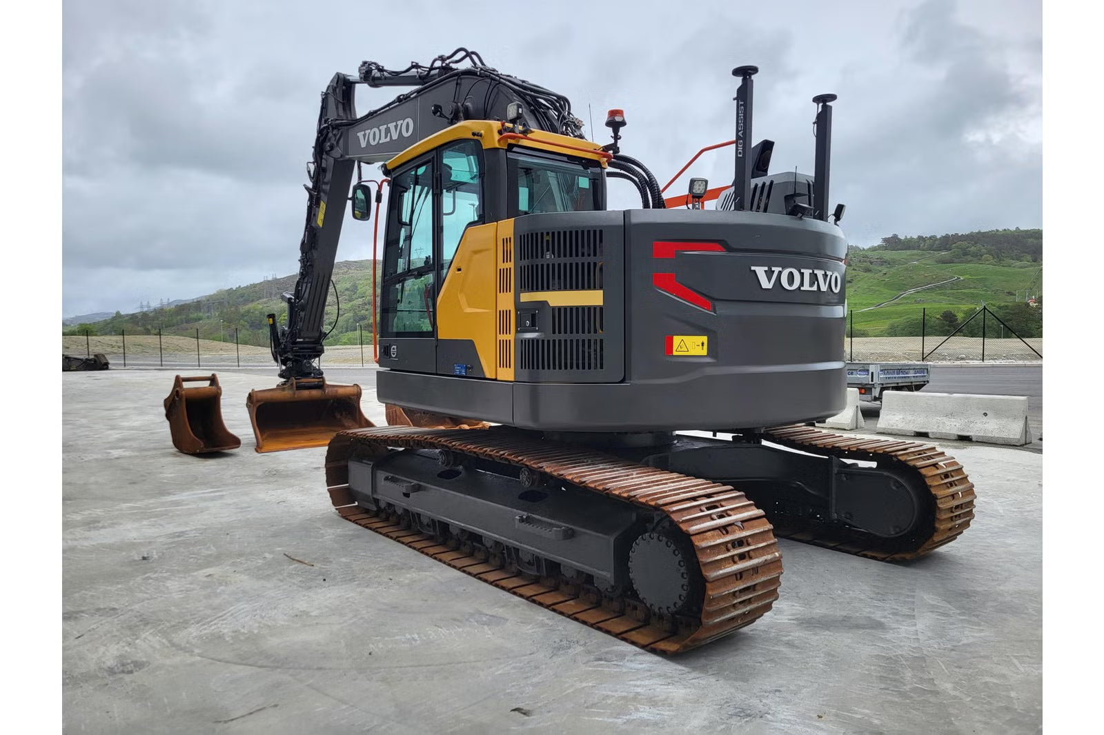 Pelle Volvo ECR235EL