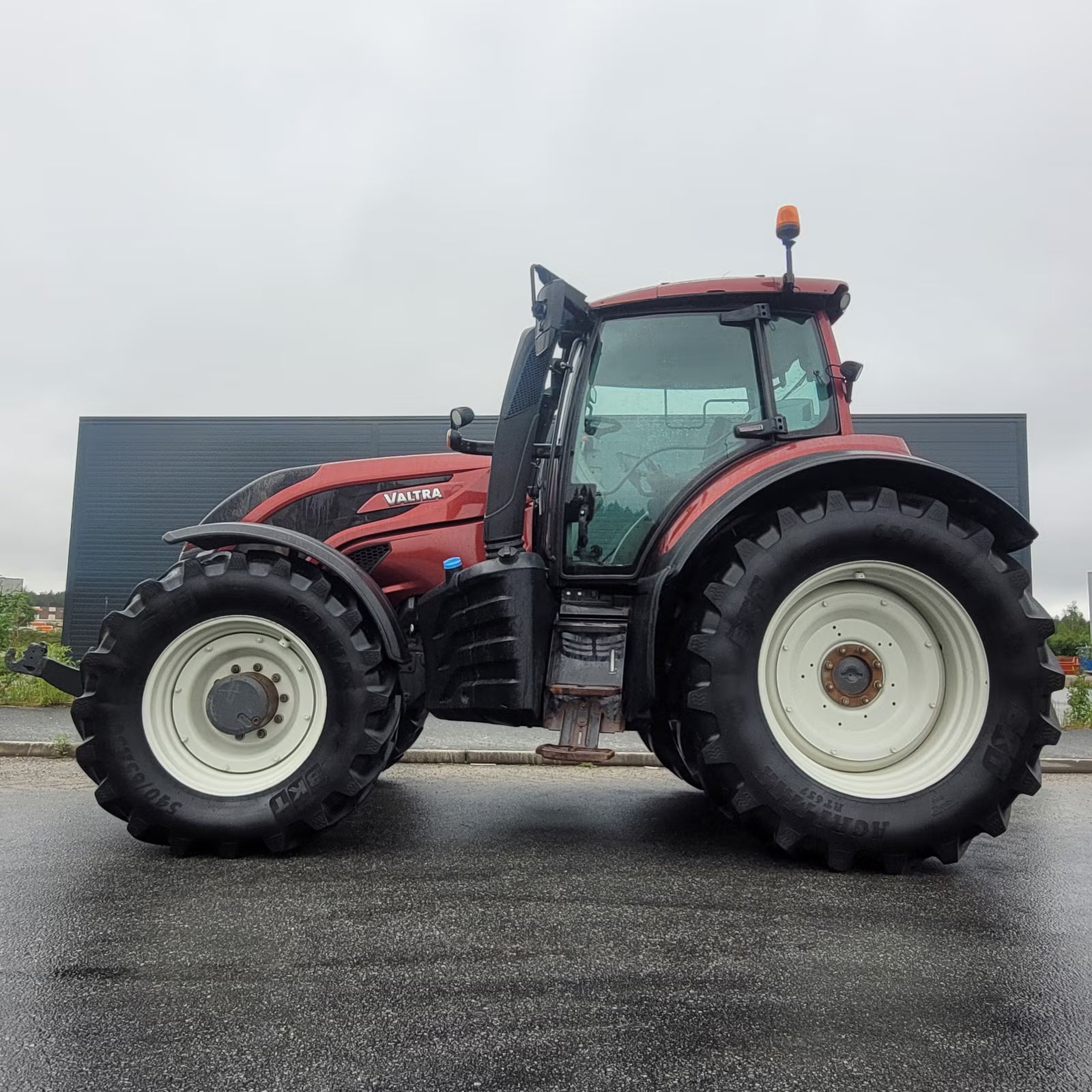 Tracteur Valtra T254V