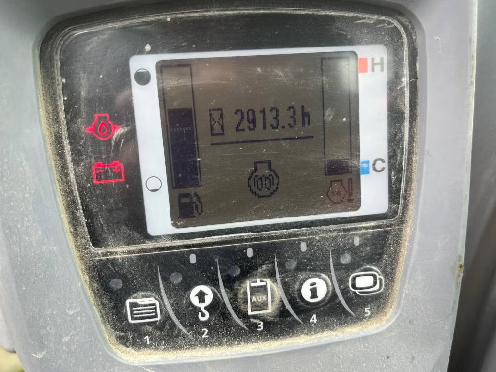 Pelle Kubota KX080-4 CX