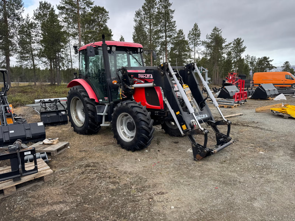 Tracteur Zetor Proxima 70
