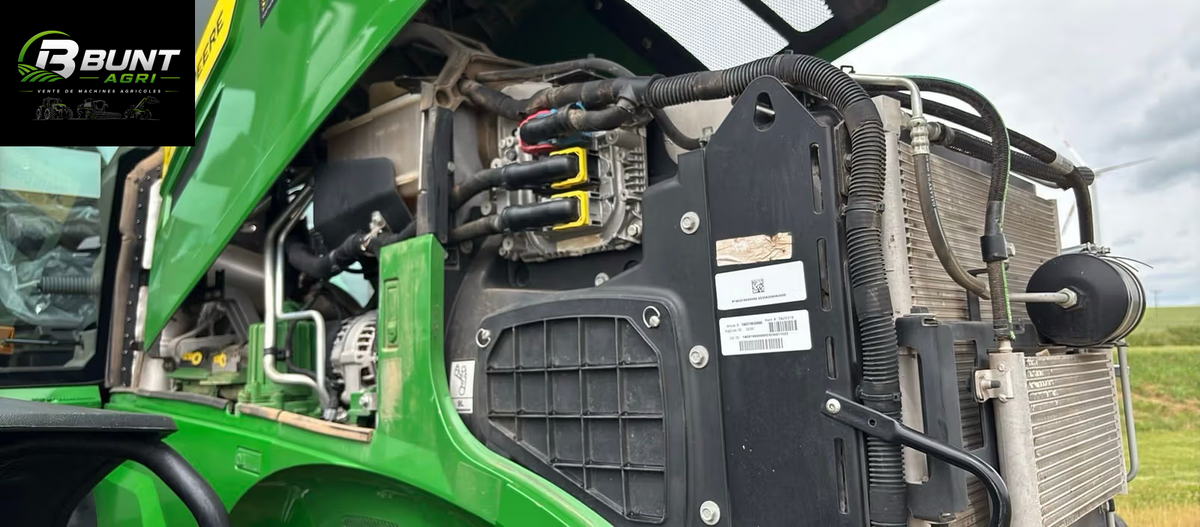 Trattore John Deere 7R 330 2023