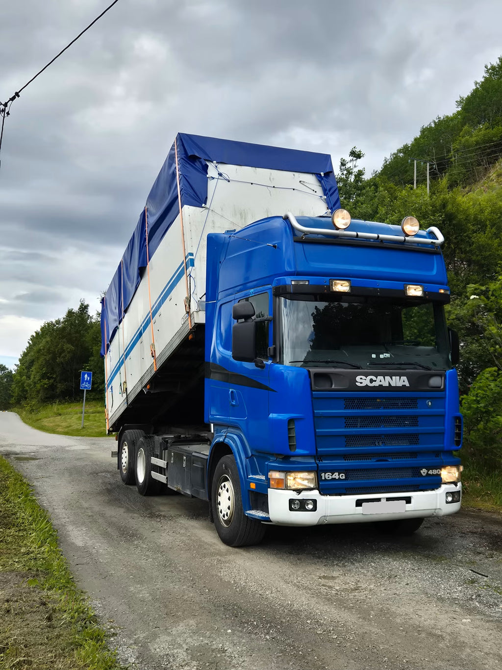Camion Scania 164
