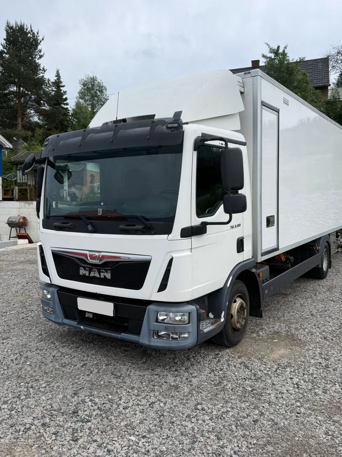 Camion MAN TGL 8