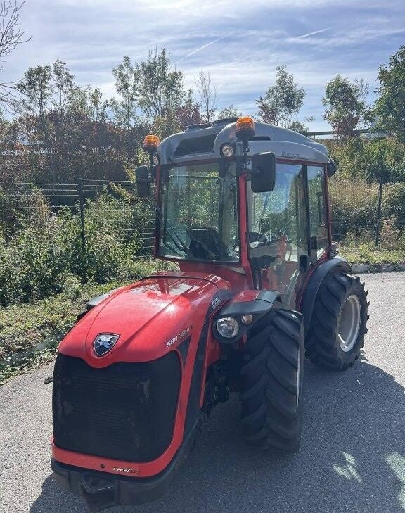 Antonio Carraro SRH 9800 Traktor – 2015 – 1 047 Stunden