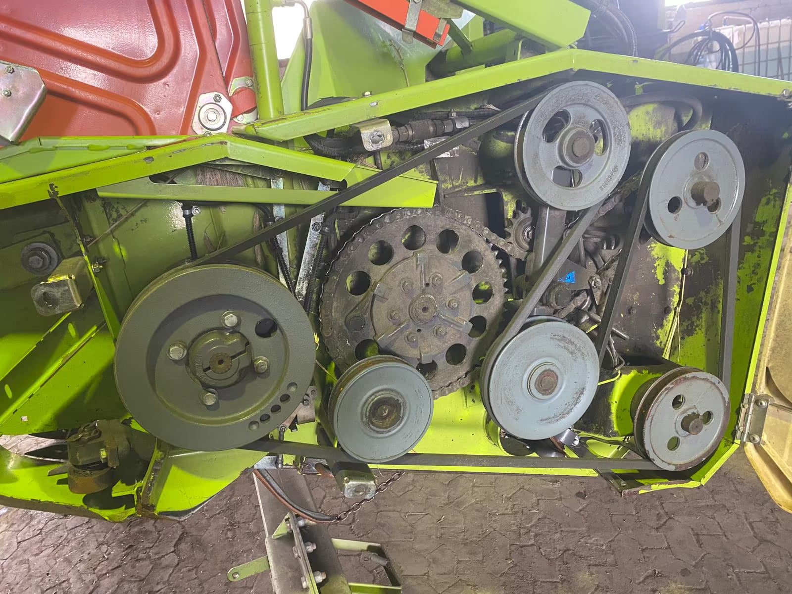 Moissonneuse Batteuse Claas Lexion 520 2009