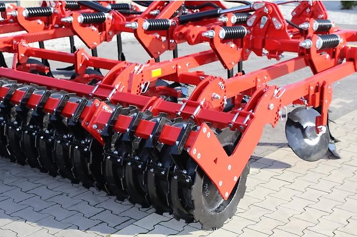 Cultivateur multifonctionnel Rolmako U 453 - 4,0 m