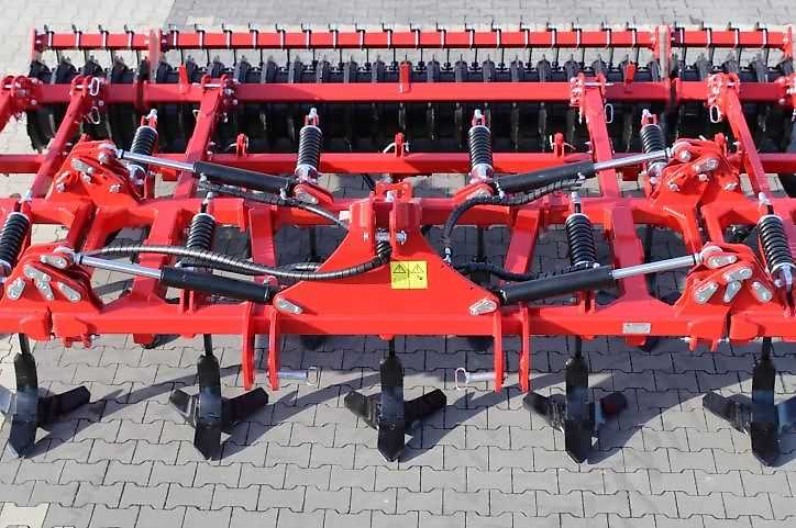 Cultivateur multifonctionnel Rolmako U 453 - 4,0 m