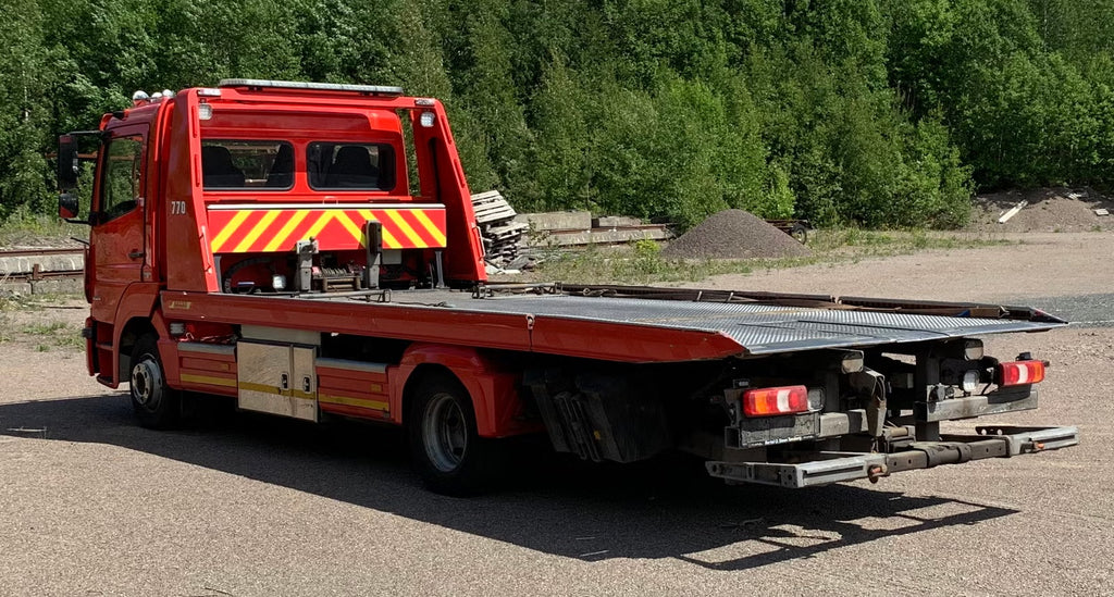 Camion Mercedes-Benz Atego 1224 2017 - Dépanneuse 238 ch