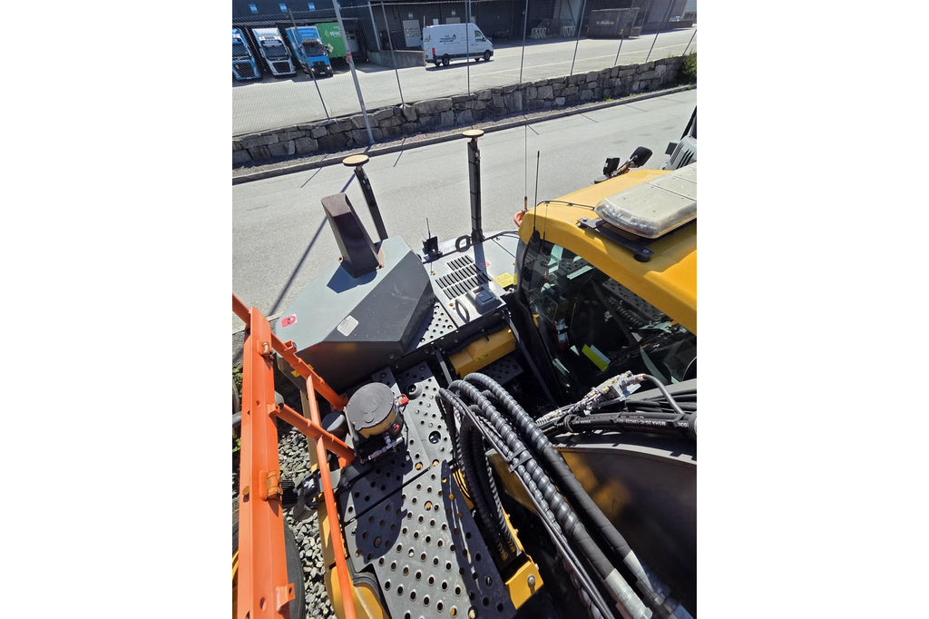 Pelle Volvo ECR145EL